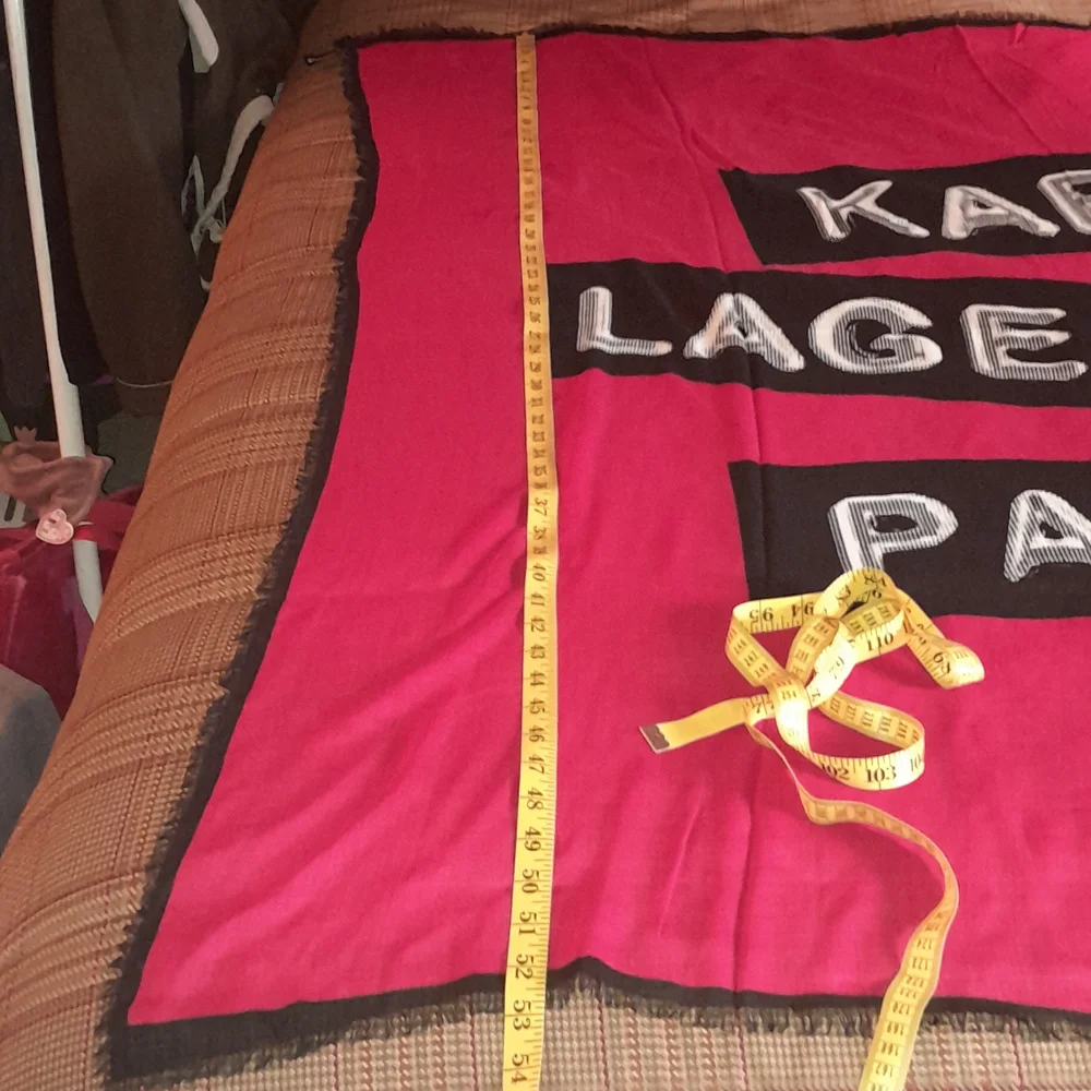 🌺KARL LAGERFELD SCARF